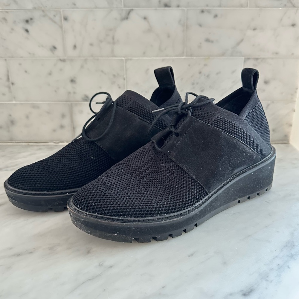 Eileen Fisher Black Wedge Bootie / Boot - Size 8.5